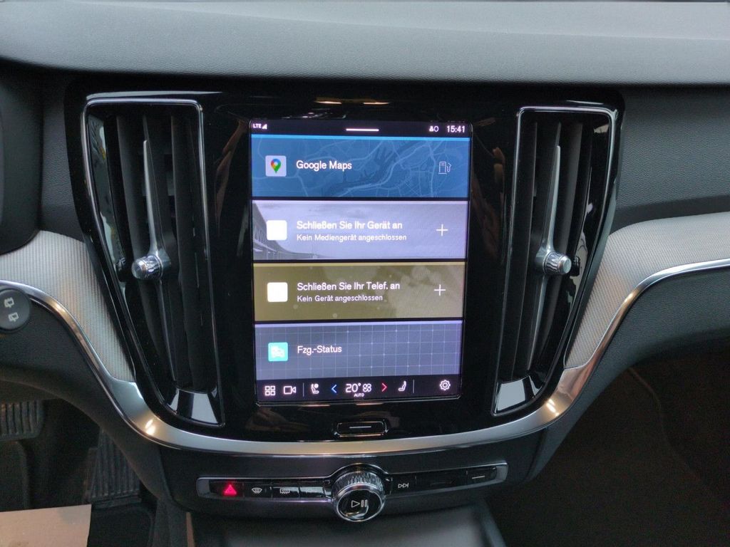 Volvo V60 Cross Country 2023