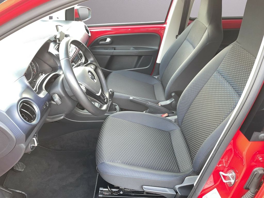 Volkswagen up! 2020