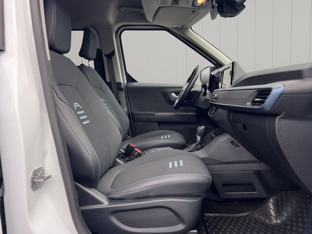Ford Tourneo Courier 2025