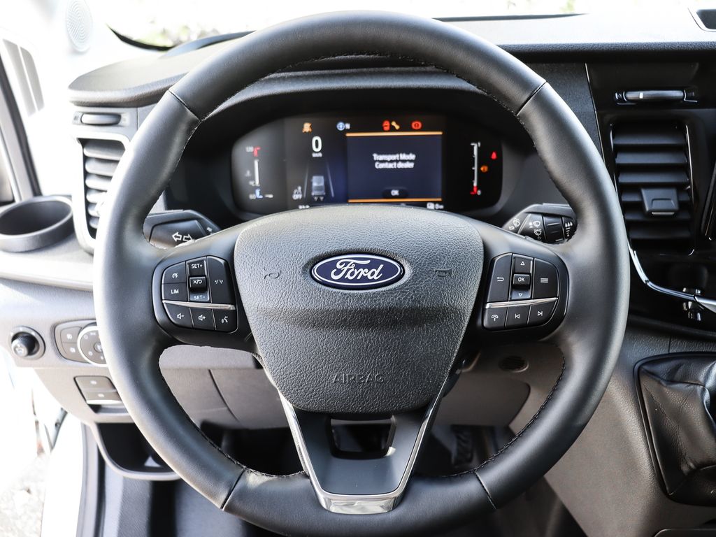 Ford Transit 2025