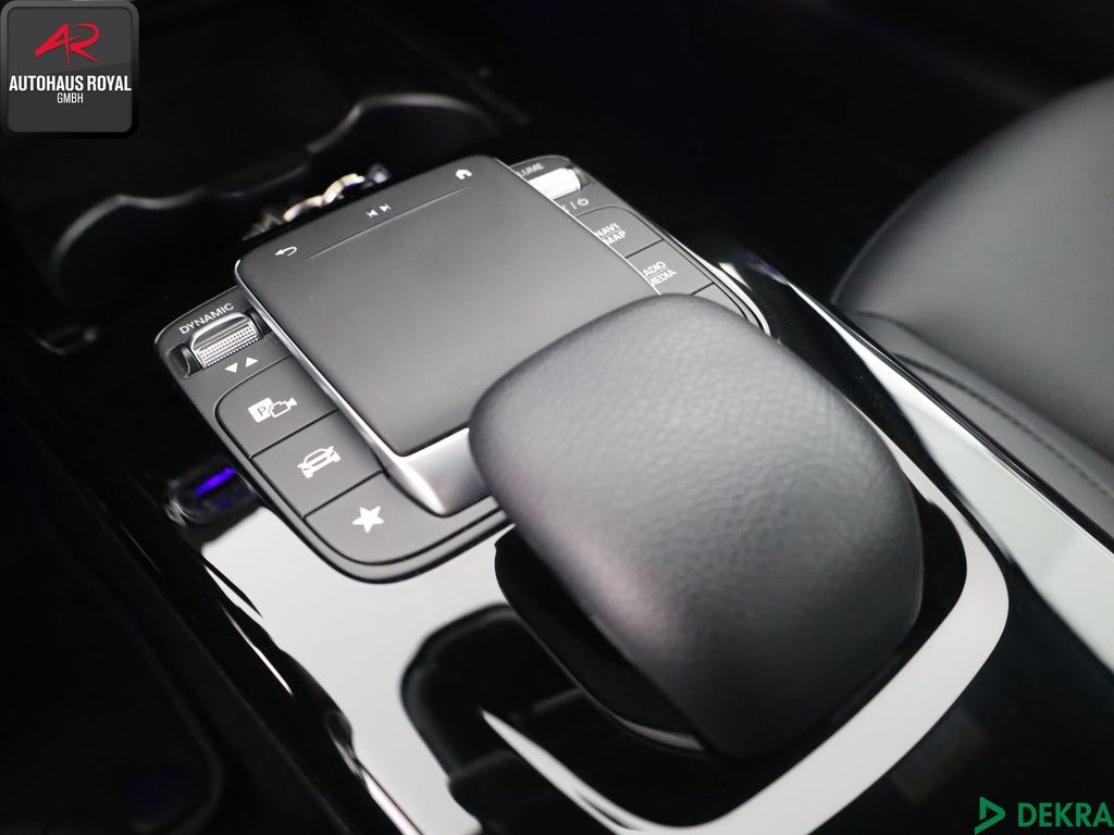 Mercedes-Benz A 180 2022