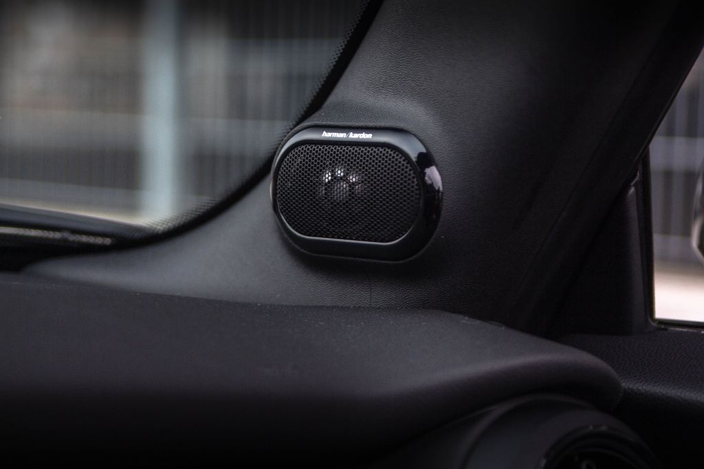 MINI John Cooper Works Cabrio 2022