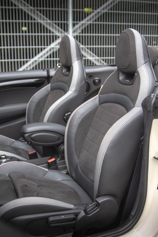 MINI John Cooper Works Cabrio 2022