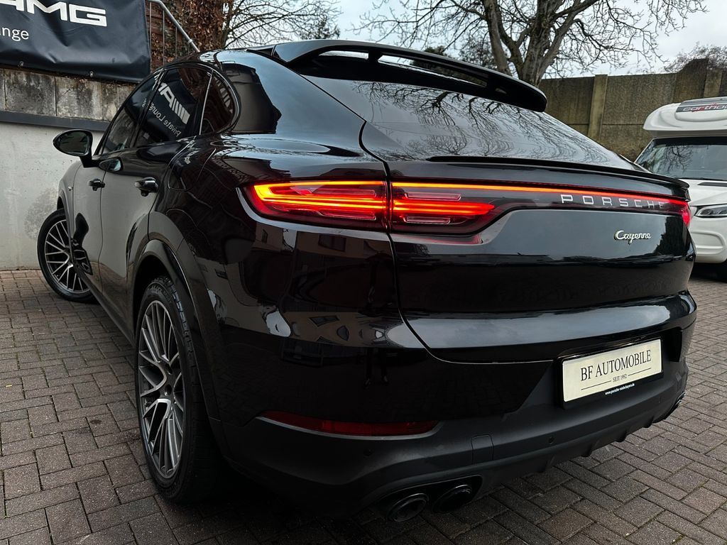 Porsche Cayenne 2021