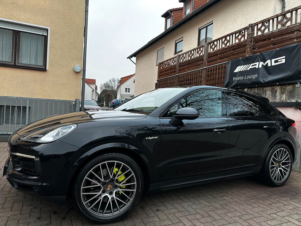 Porsche Cayenne 2021