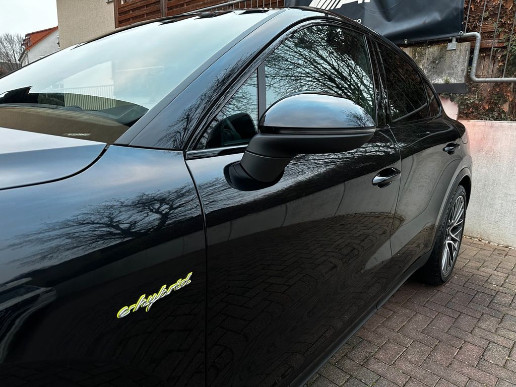 Porsche Cayenne 2021