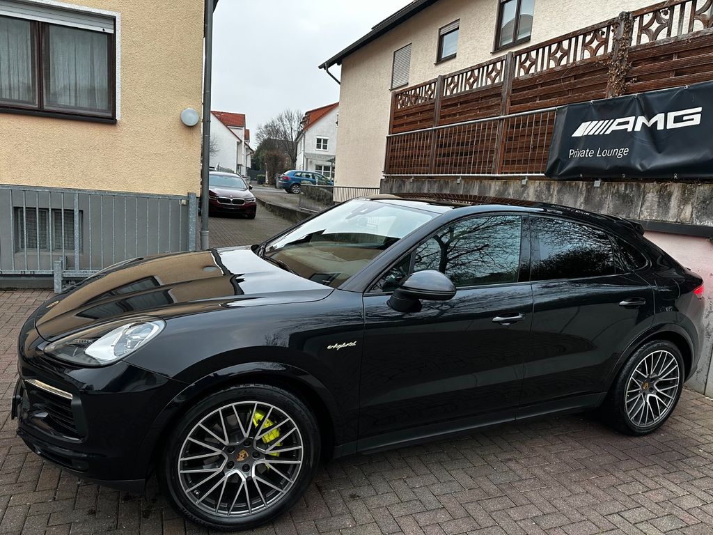 Porsche Cayenne 2021