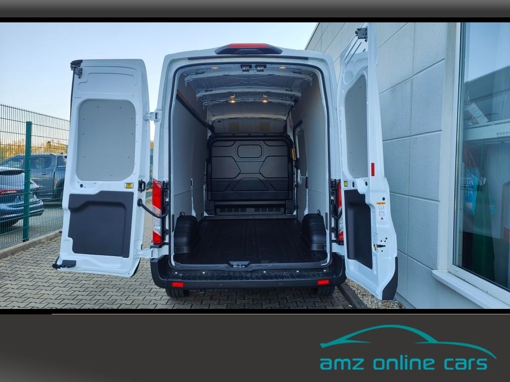 Ford Transit 2025