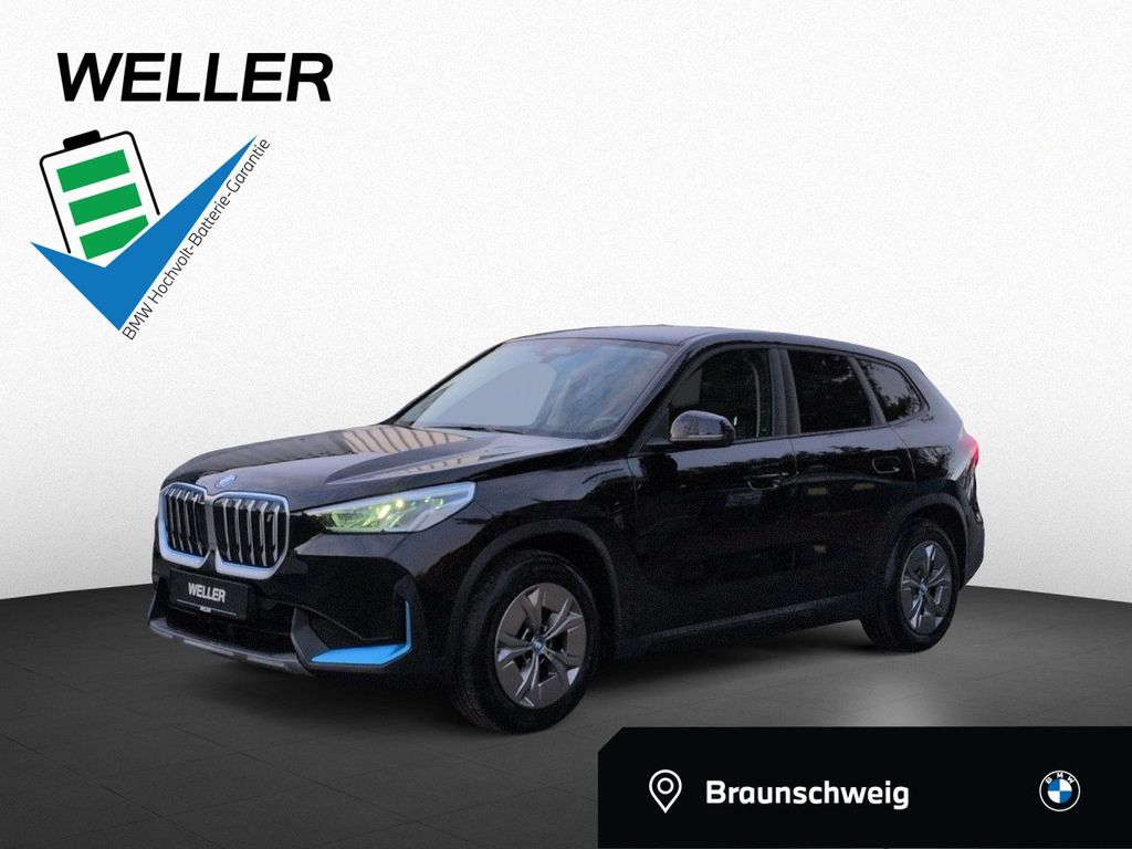 BMW iX1 2023