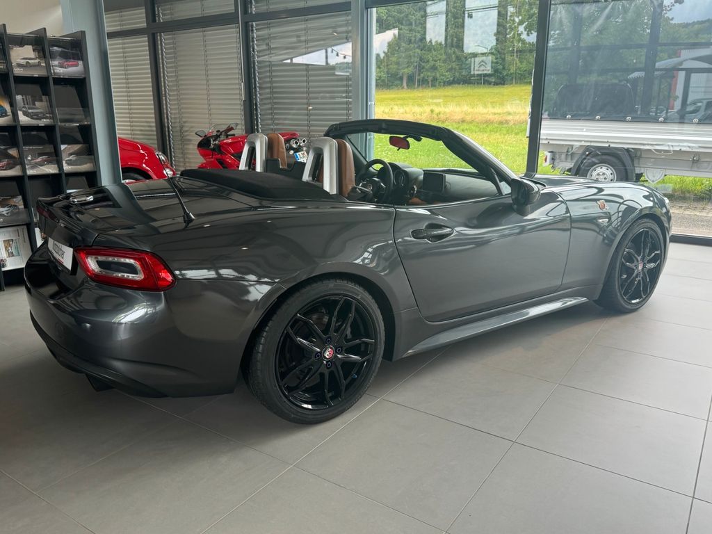 Fiat 124 Spider 2016