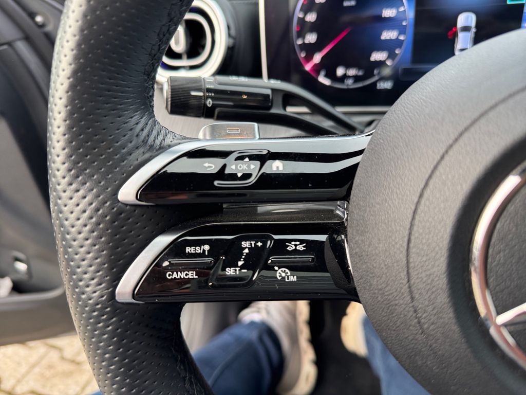 Mercedes-Benz C 300 2023