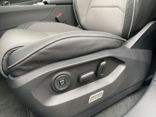 Volkswagen Touareg 2025