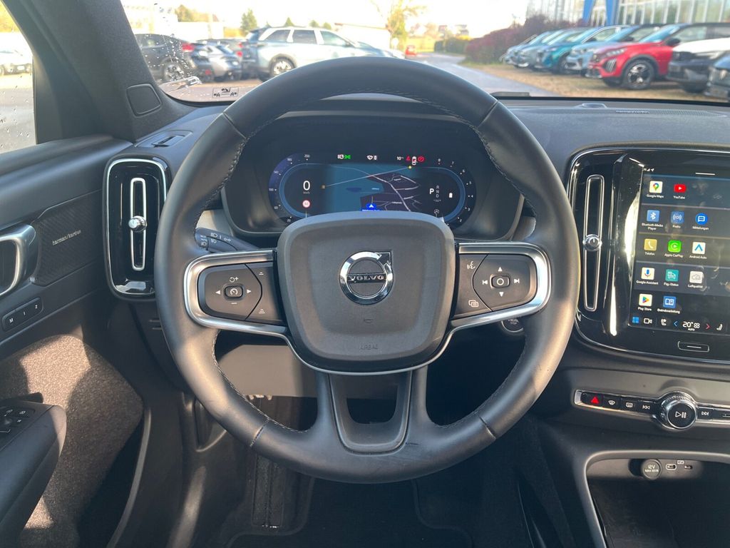 Volvo XC40 2024