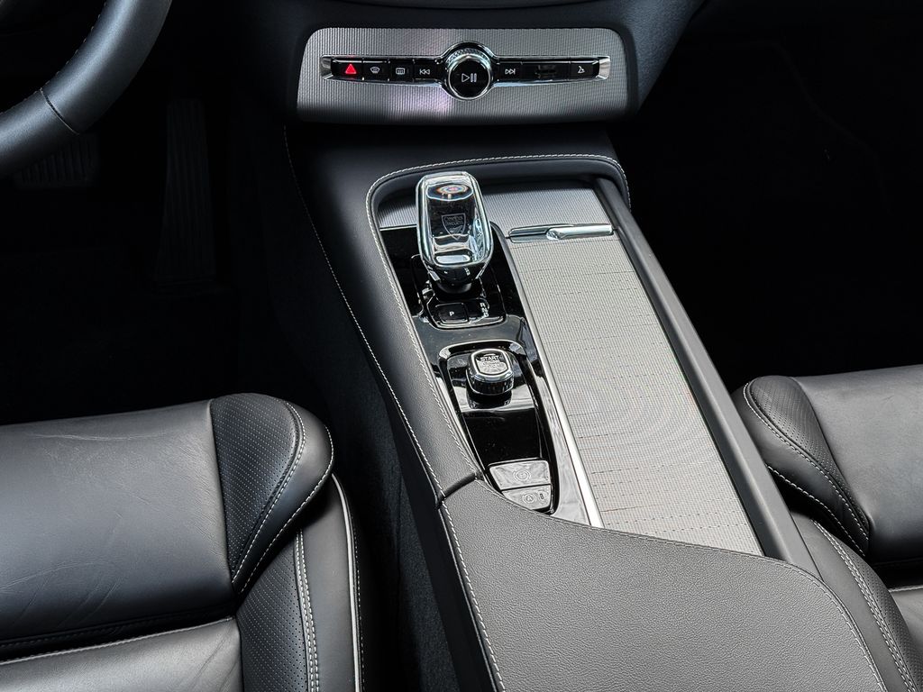 Volvo XC90 2023