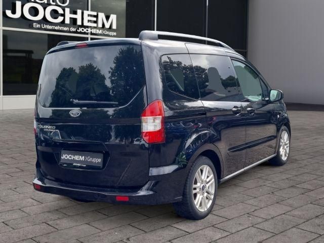 Ford Tourneo Courier 2021