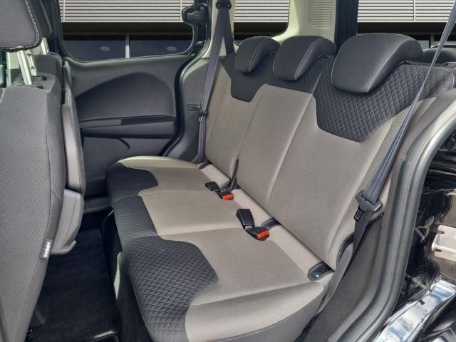 Ford Tourneo Courier 2021