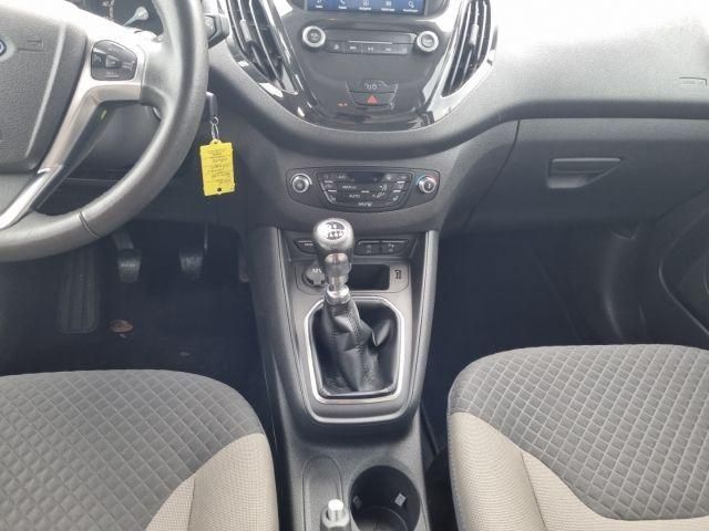 Ford Tourneo Courier 2021