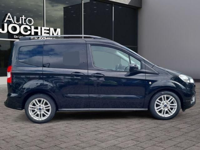 Ford Tourneo Courier 2021