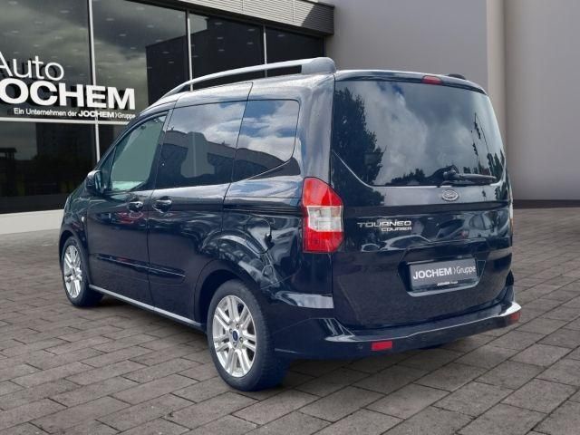 Ford Tourneo Courier 2021