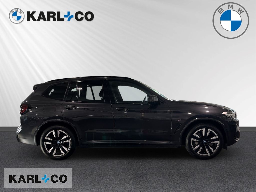 BMW iX3 2022