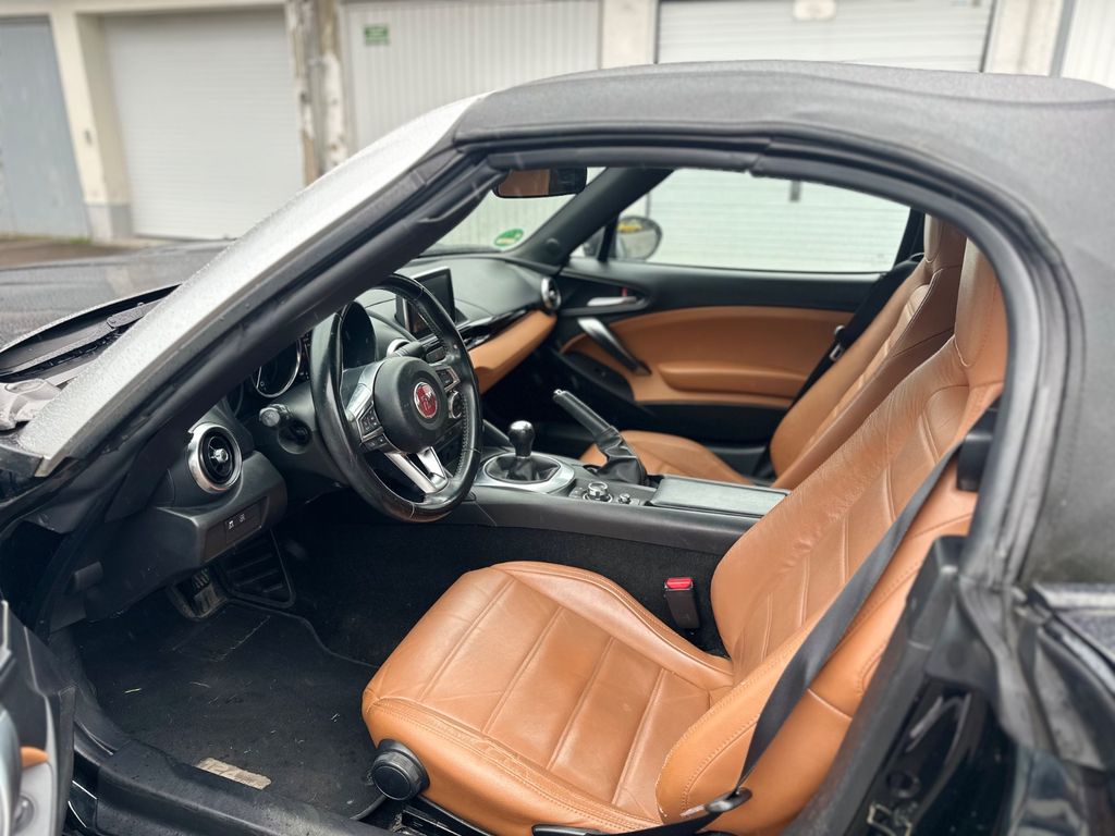 Fiat 124 Spider 2017