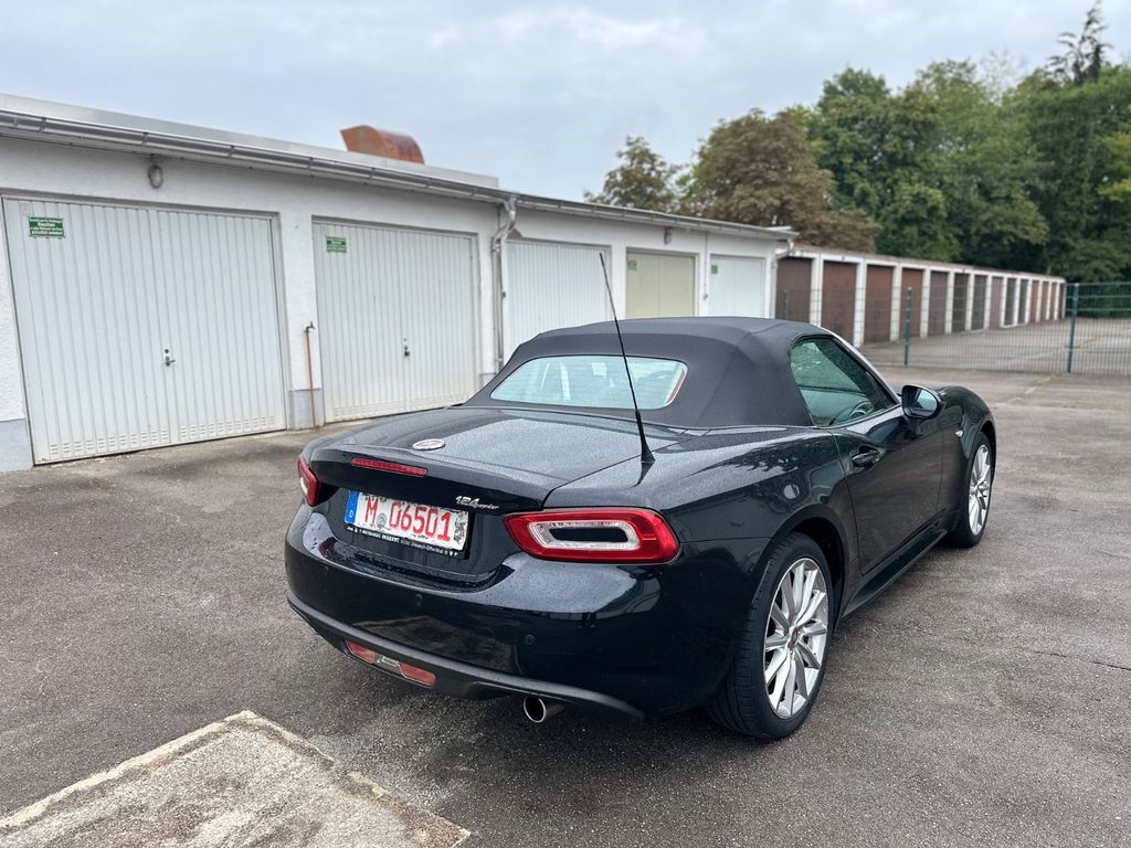 Fiat 124 Spider 2017