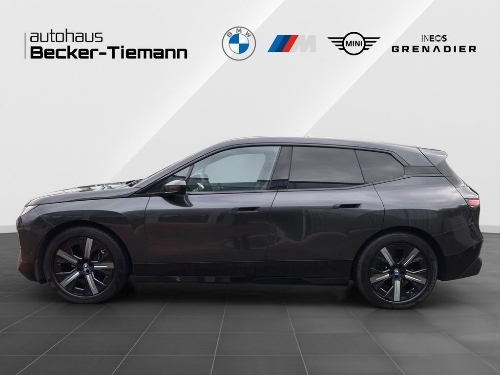 BMW iX 2023