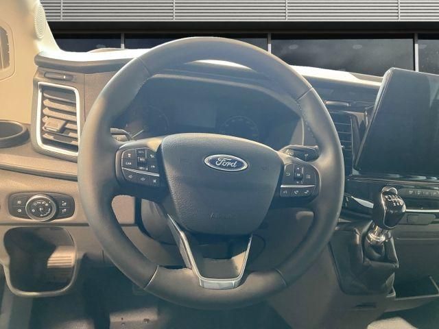 Ford Transit 2025