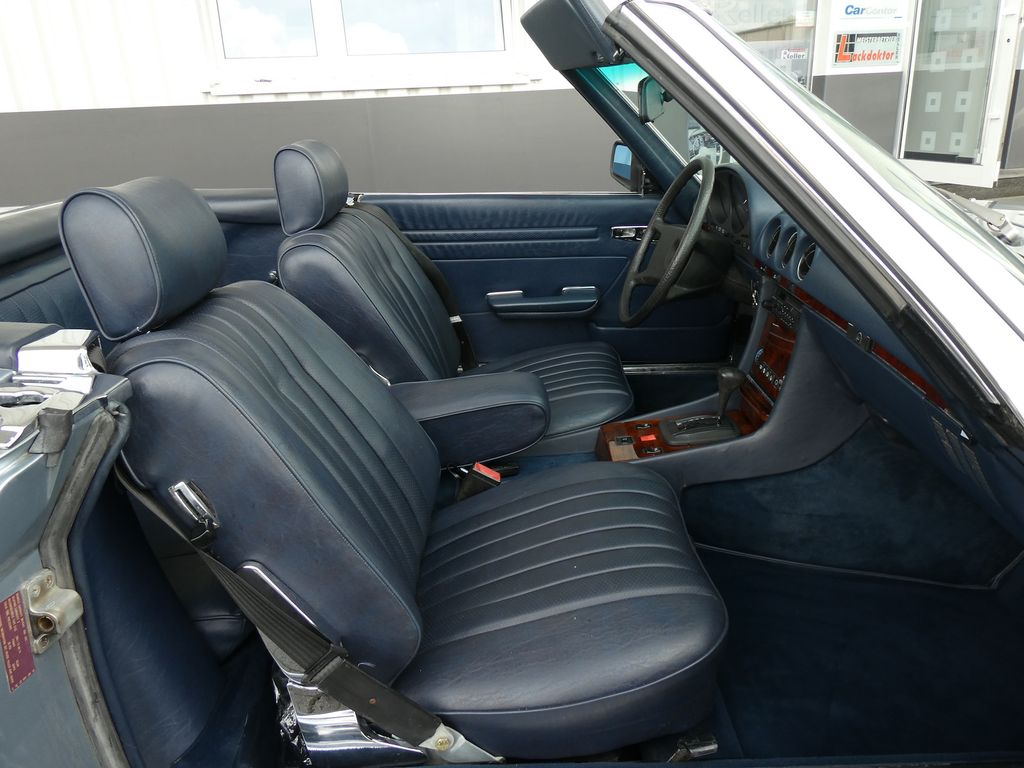 Mercedes-Benz 380 1983
