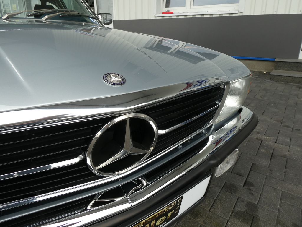 Mercedes-Benz 380 1983