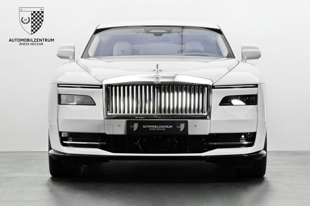 Rolls-Royce Spectre 2024