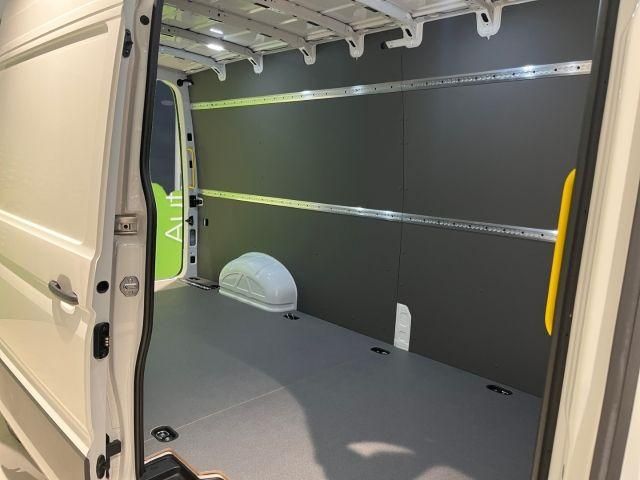 Volkswagen Crafter 2024