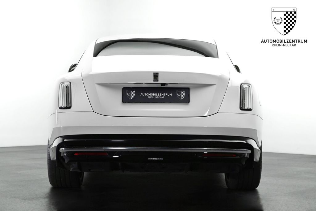 Rolls-Royce Spectre 2024