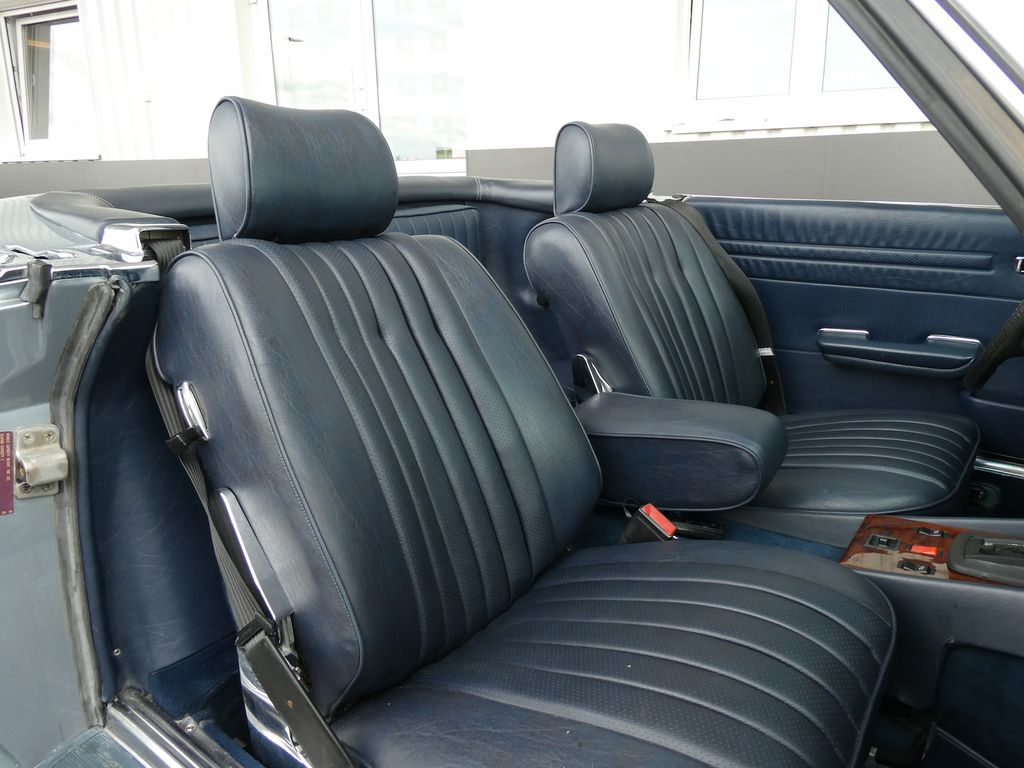 Mercedes-Benz 380 1983