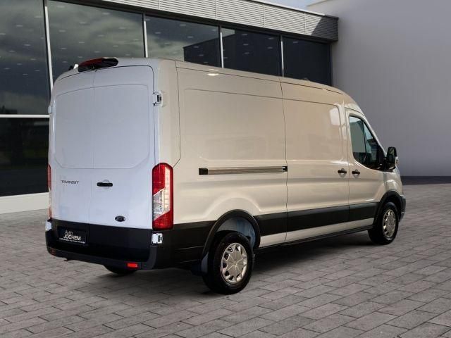 Ford Transit 2025