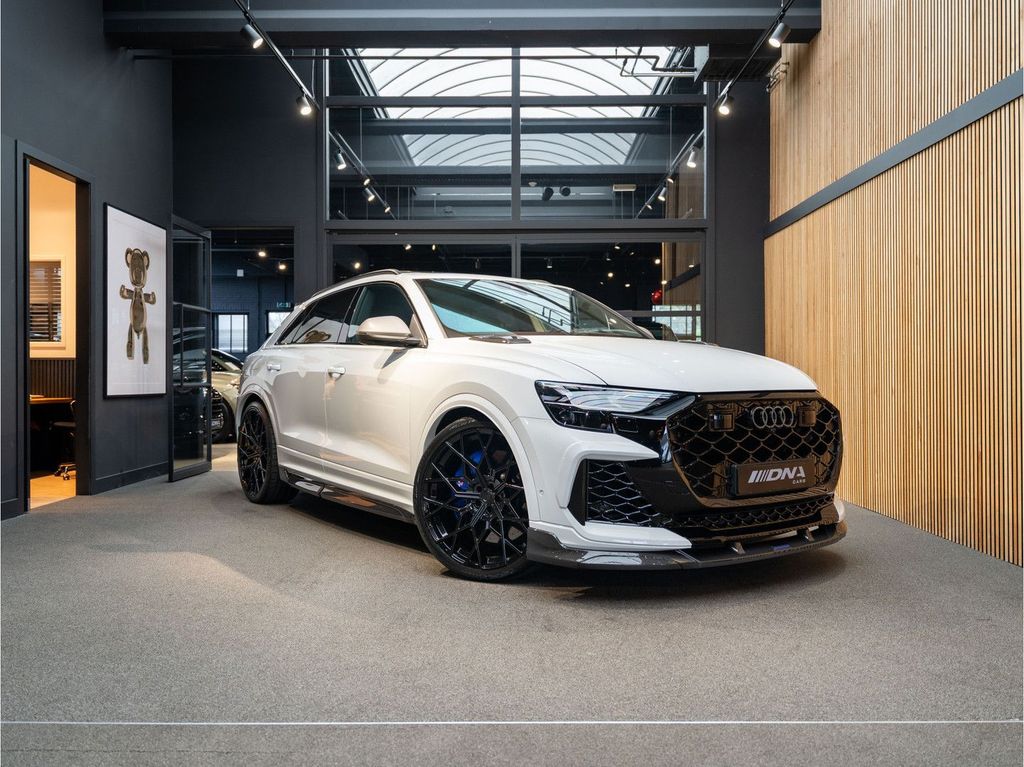 Audi RSQ8 2025