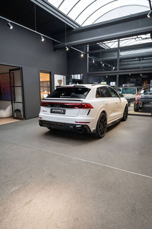 Audi RSQ8 2025