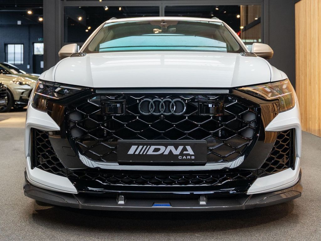 Audi RSQ8 2025