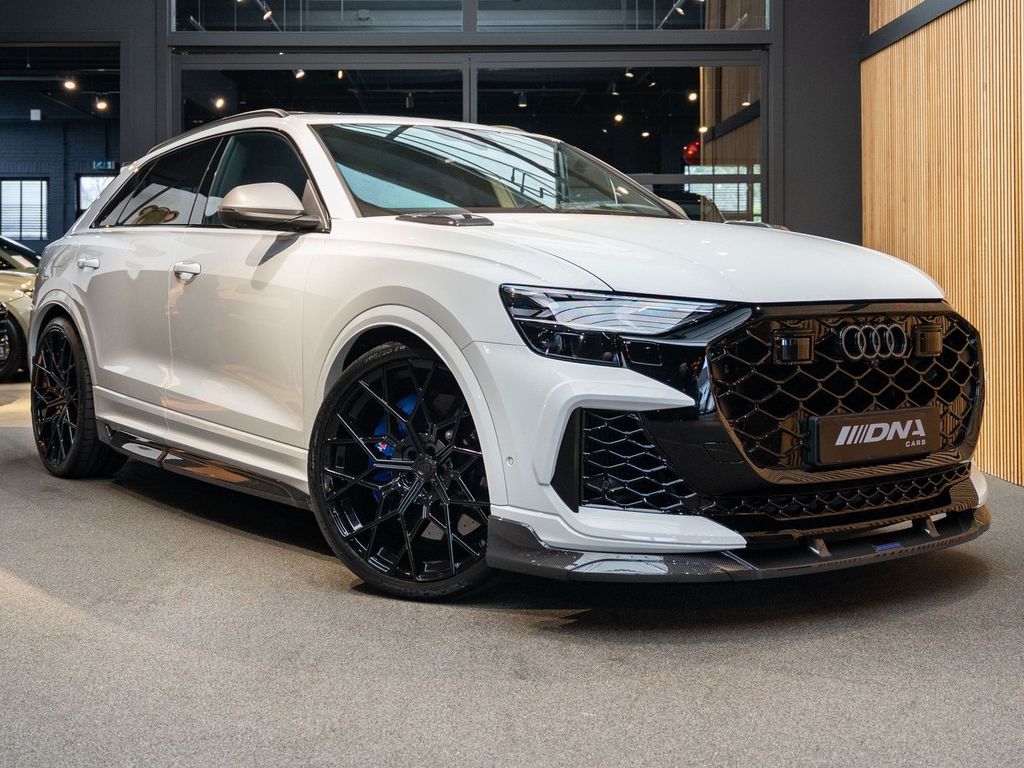Audi RSQ8 2025