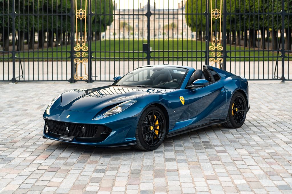 Ferrari 812 2020