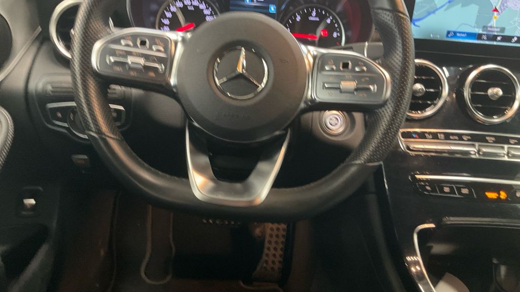 Mercedes-Benz GLC 300 2021