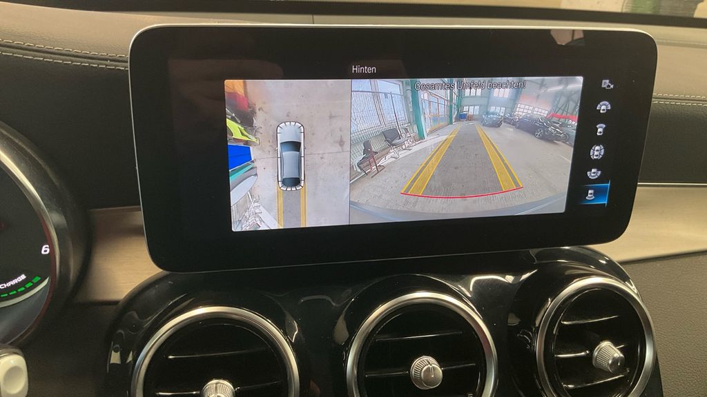 Mercedes-Benz GLC 300 2021