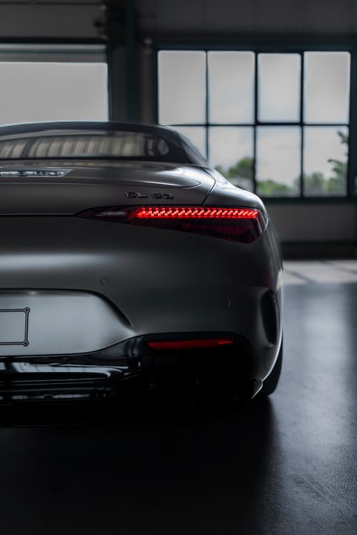 Mercedes-Benz SL 63 AMG 2023