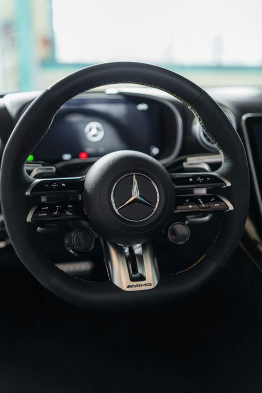 Mercedes-Benz SL 63 AMG 2023