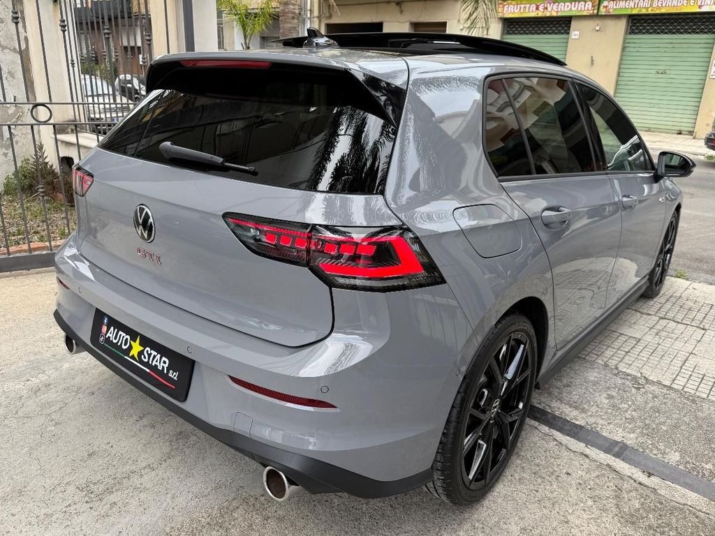 Volkswagen Golf 2024