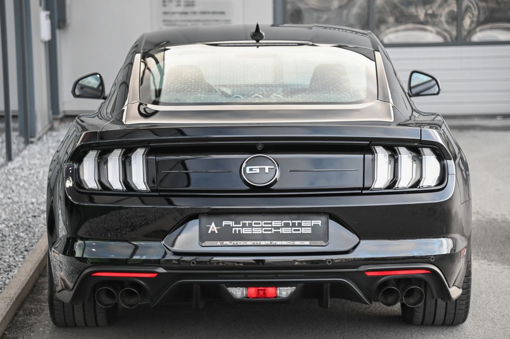 Ford Mustang 2021