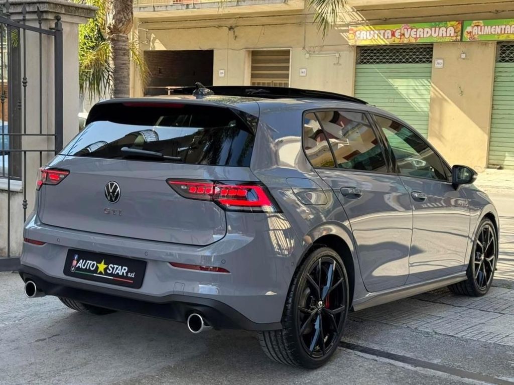 Volkswagen Golf 2024