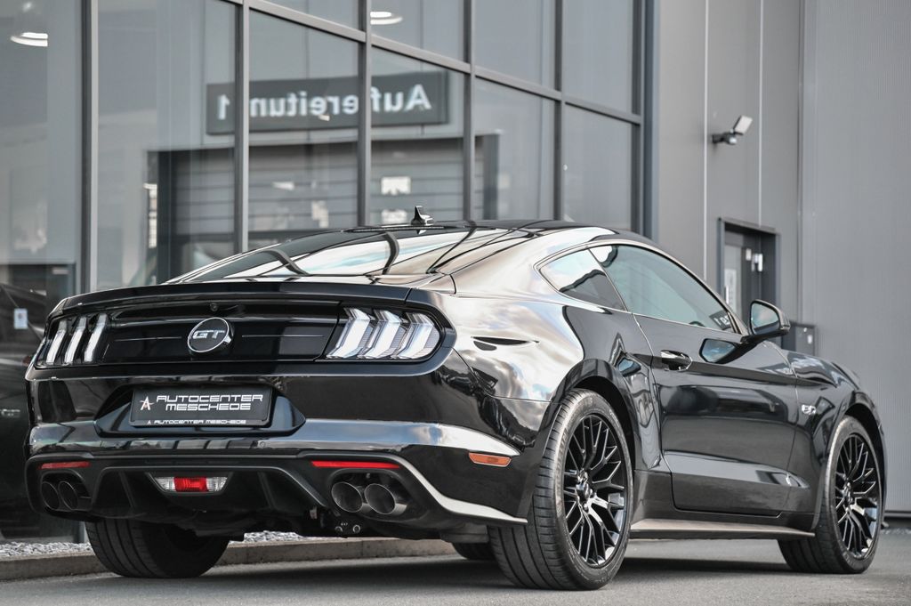 Ford Mustang 2021
