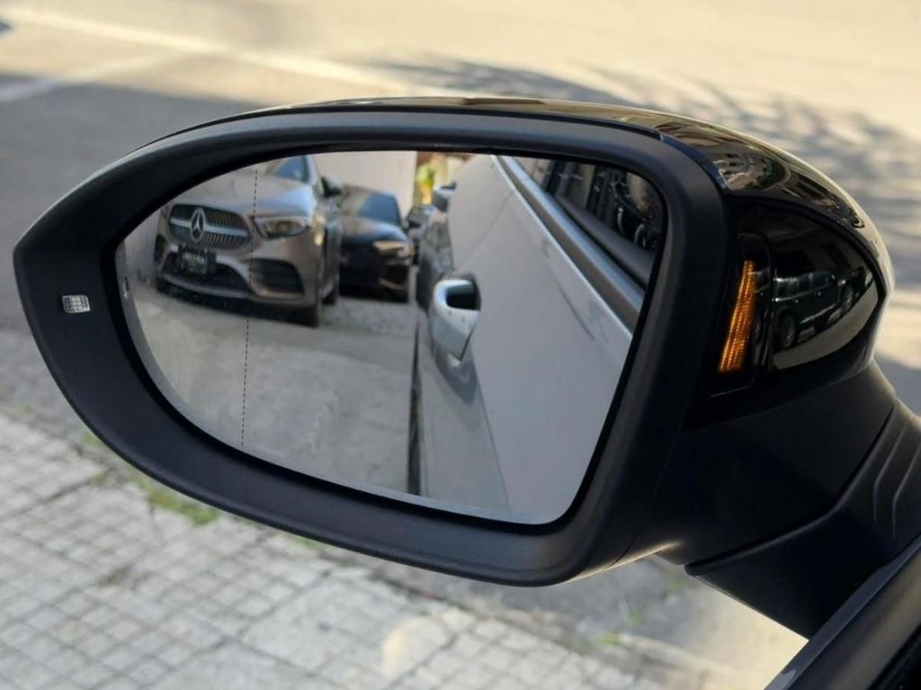 Volkswagen Golf 2024