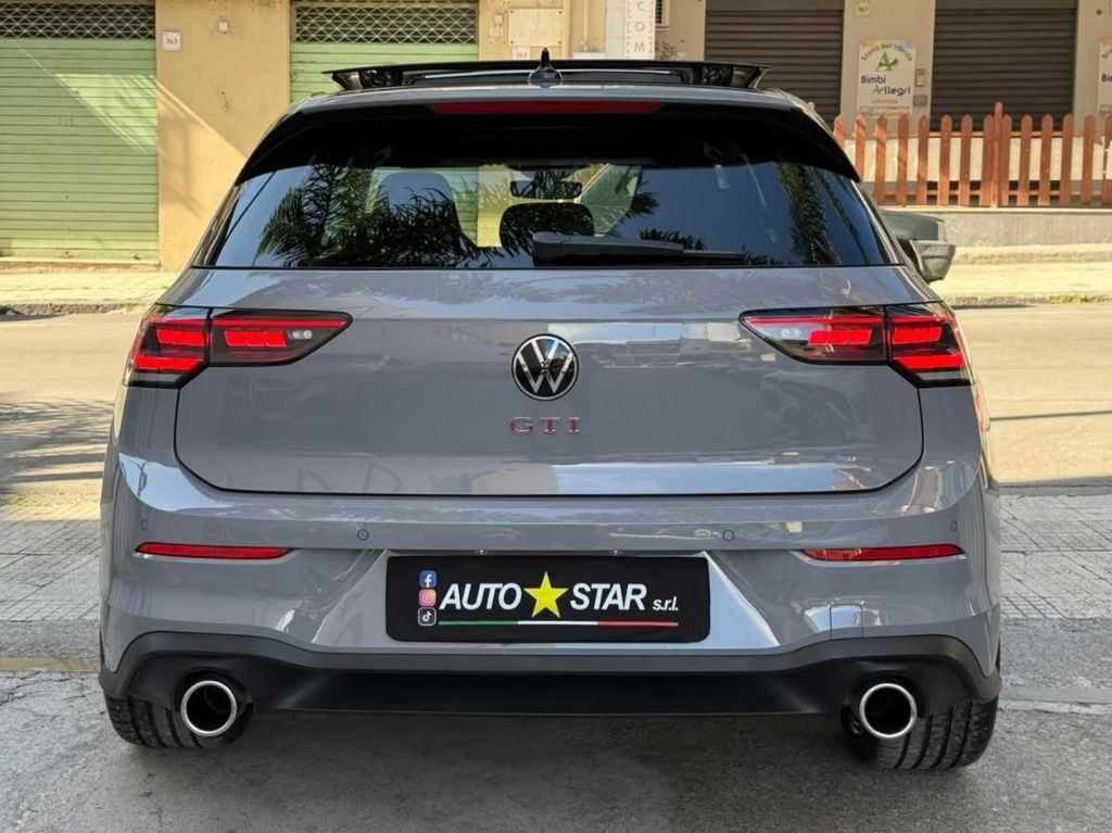 Volkswagen Golf 2024